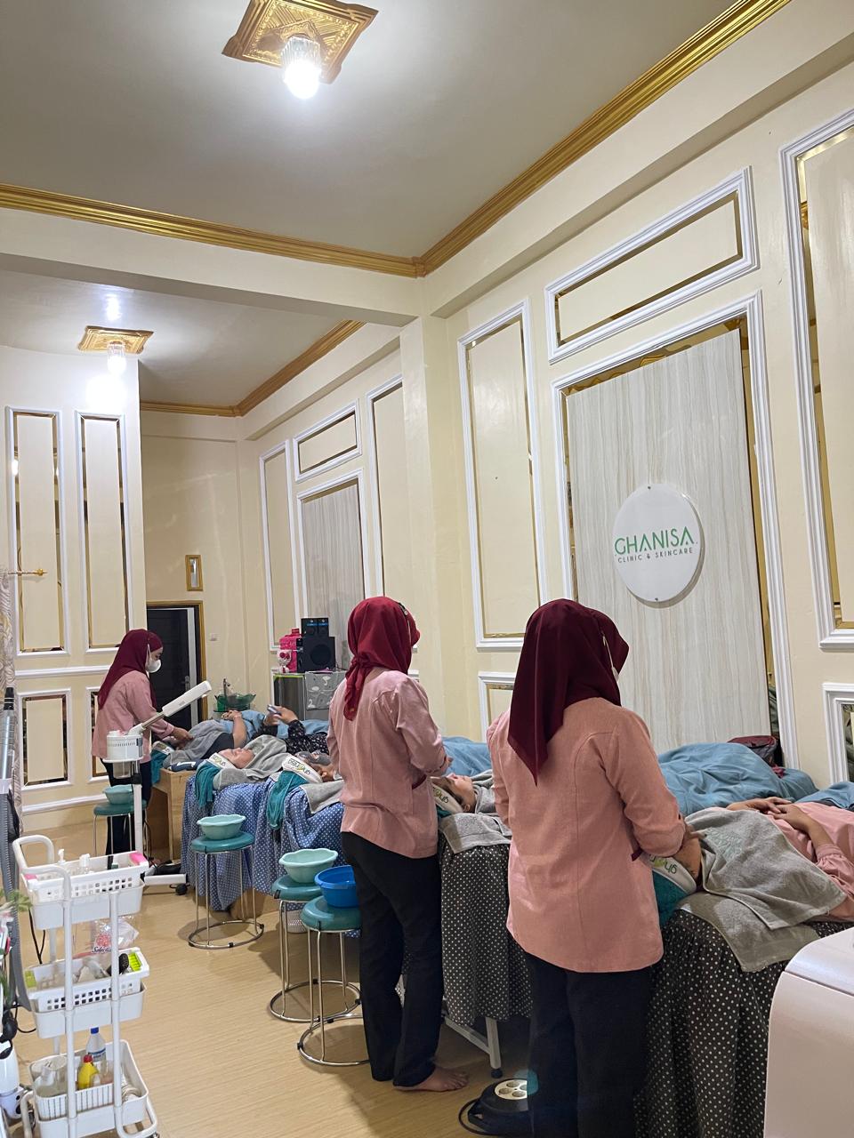klinik kecantikan teramai7